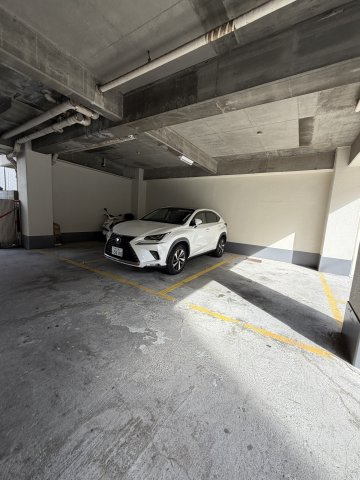 中道グリーンハイツの駐車場