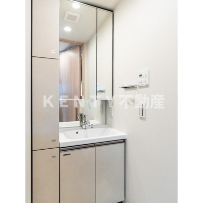 【洗面所】 | ルフォンプログレ品川戸越 | 使いやすい洗面所です