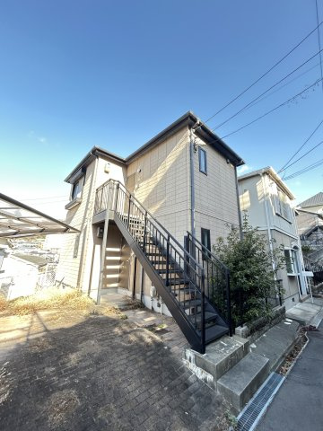中山手ガーデンハウスＣ棟の外観