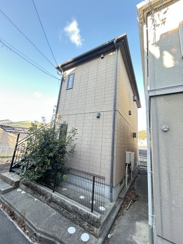 中山手ガーデンハウスＣ棟の外観
