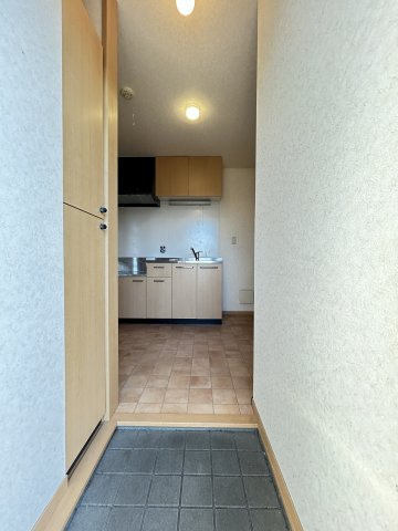 中山手ガーデンハウスＣ棟の玄関