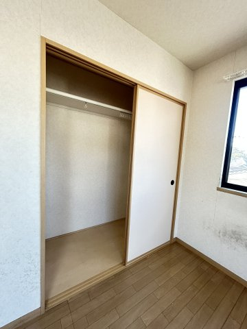中山手ガーデンハウスＣ棟の収納