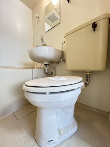 六甲トワニハウスのトイレ