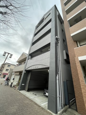 佐伯ビルの外観