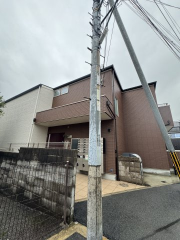 神戸市須磨区行幸町３丁目のアパートの外観