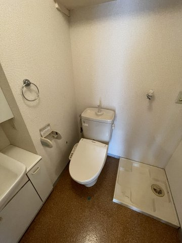 ワコーレヴィータ須磨浦通の洗面所