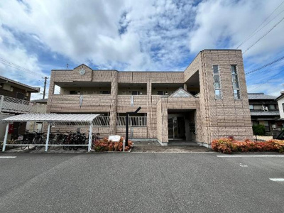 【外観】 | シャイン・ヴェルジェ | 外観写真（昼）