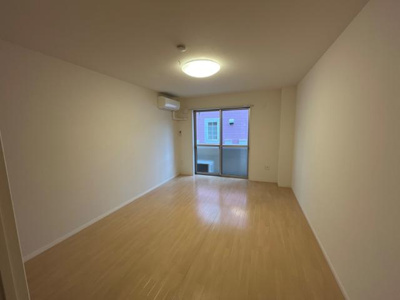 【内装】 | シャイン・ヴェルジェ | 洋室