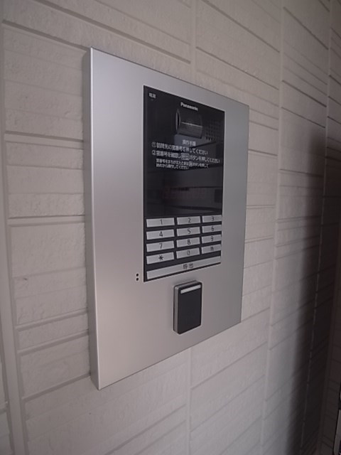 南塚口メディエートプラザⅡの外観