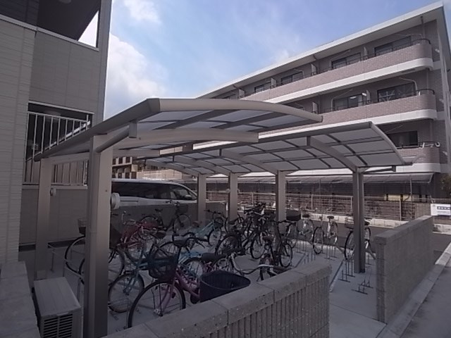 南塚口メディエートプラザⅡの外観