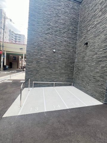 神戸国香通Futurの駐車場