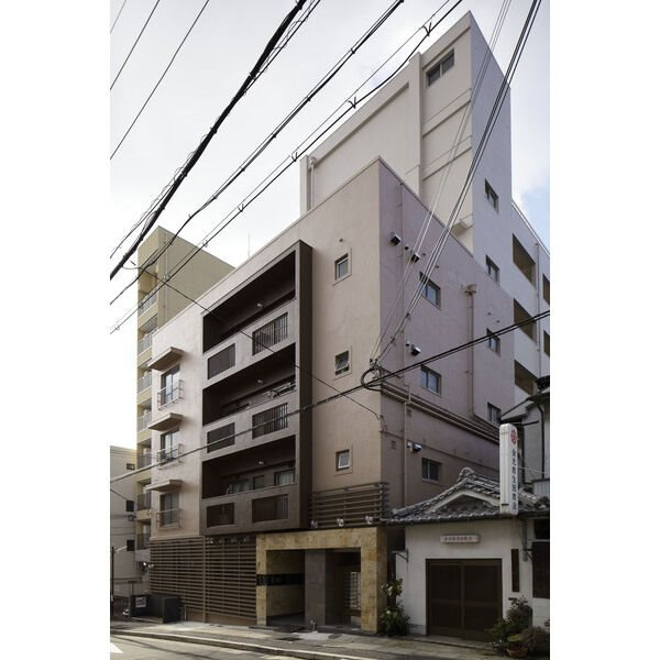 楠六住宅の外観