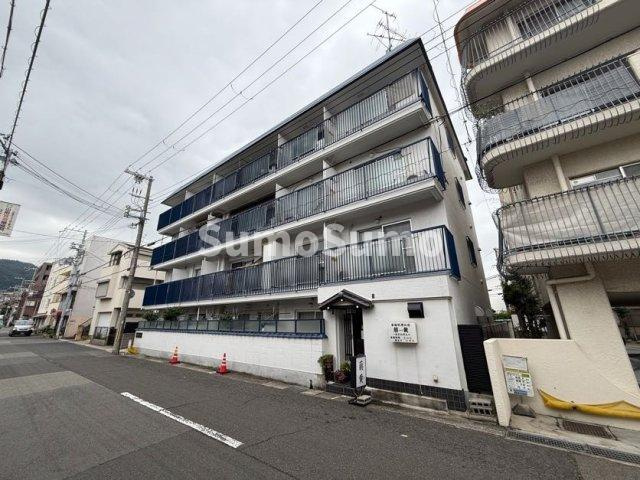 甲南青木コーポラスの外観
