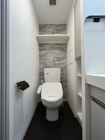 エスリードコート堺筋本町のトイレ