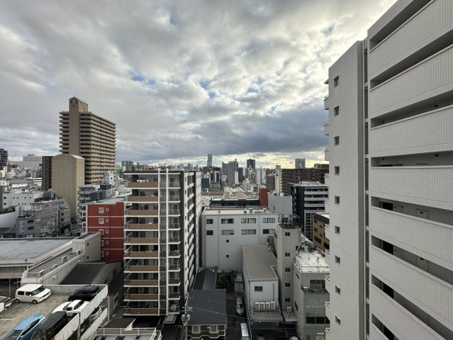 コスモリード谷町六丁目の展望
