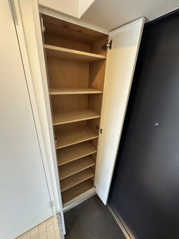 コスモリード谷町六丁目の収納