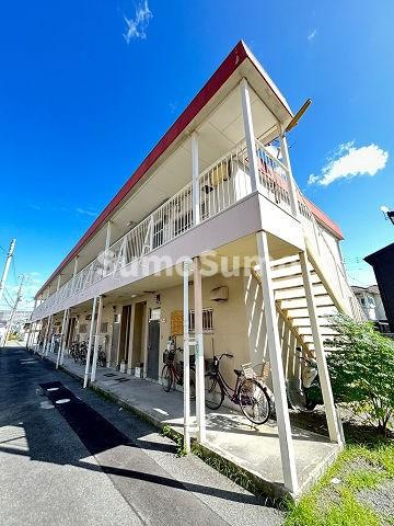 津川ハイツの外観