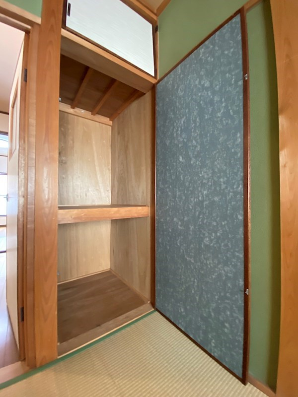 灘北ハイツの収納