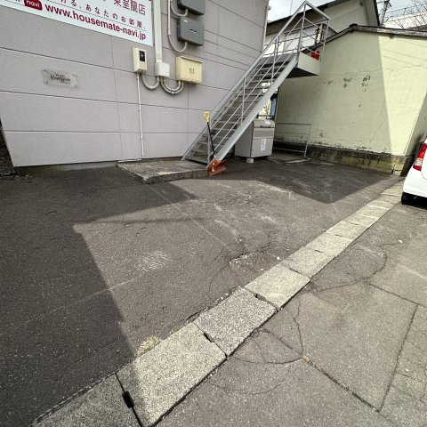 ハイツキャンパスの駐車場