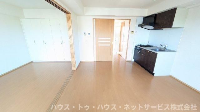 第18シントウキョウビルの居間・リビング