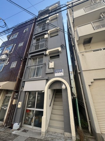 ２番館の外観