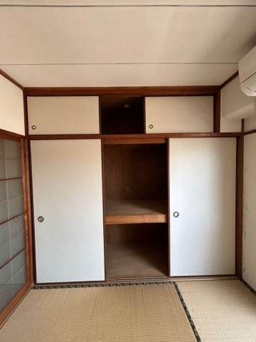 石上マンションの収納