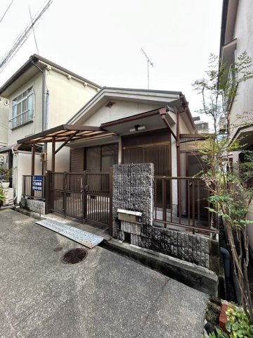 石井邸平屋の外観