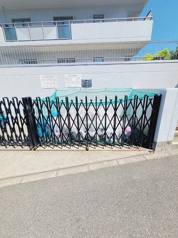 白鷹夙川マンションの外観