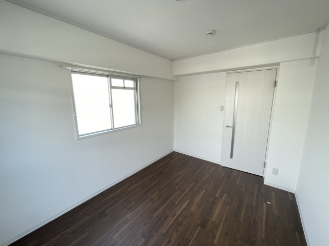 メインステージ弓木町　(旧：ダンディライオン六甲)の居間・リビング