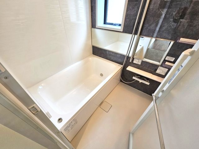 RA-ASHIYAの浴室