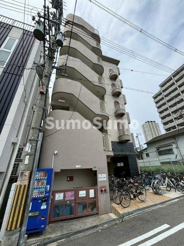 南堀江レヂデンスのエントランス|落ち着いたエントランスです