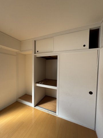 白川台ハイツの収納