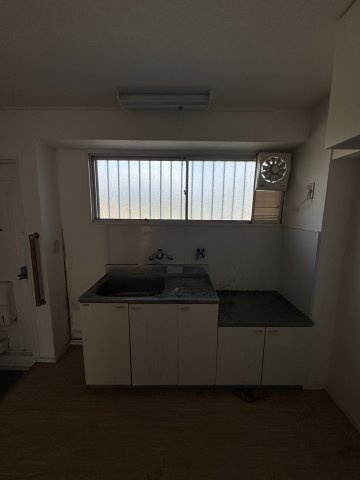 白川台ハイツのキッチン