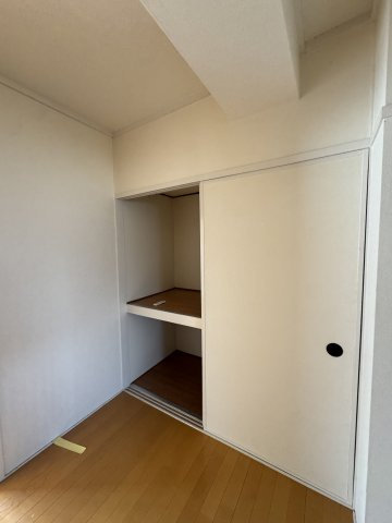 白川台ハイツの収納