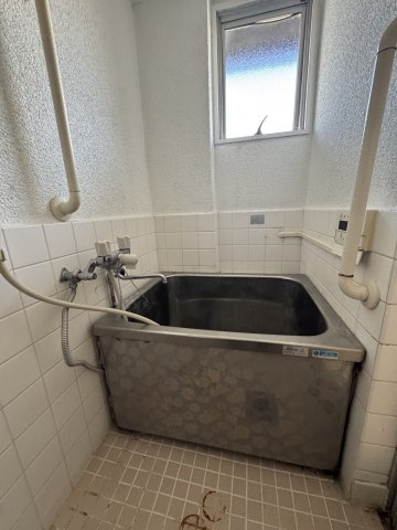 白川台ハイツの浴室