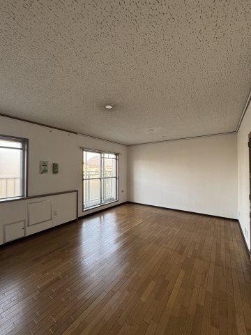 横尾2団地86号棟の居間・リビング