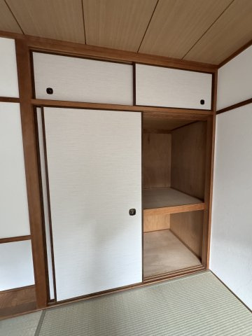 横尾2団地86号棟の収納