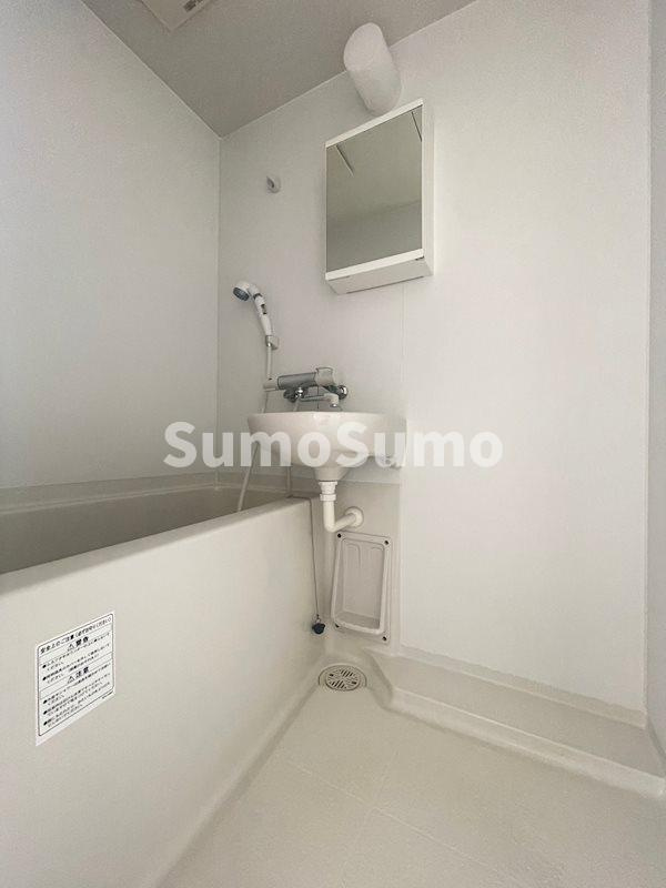 板宿リッチライフの浴室|落ち着いた空間のお風呂です