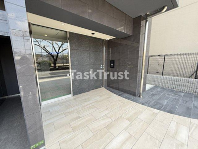 【エントランス】 | セレニテ梅田北アリエ壱番館