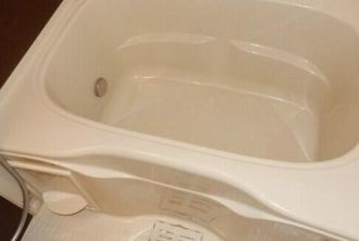 【浴室】 | ラッフィナート アロッジオ | きれいなお風呂です