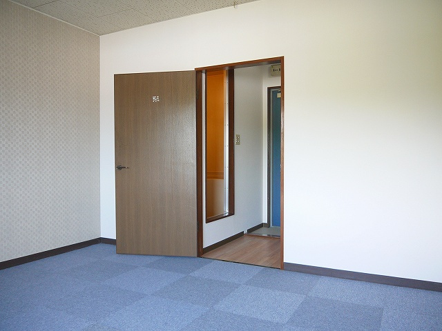 グランディービル奈良道の内装|内装は落ち着いています