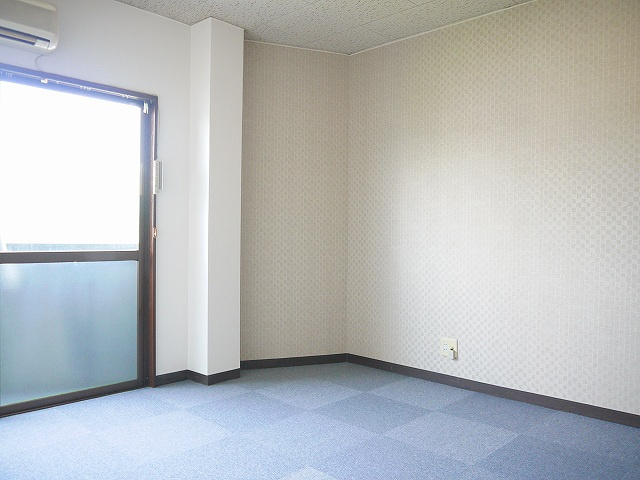 グランディービル奈良道の洋室|スタンダードな洋室です