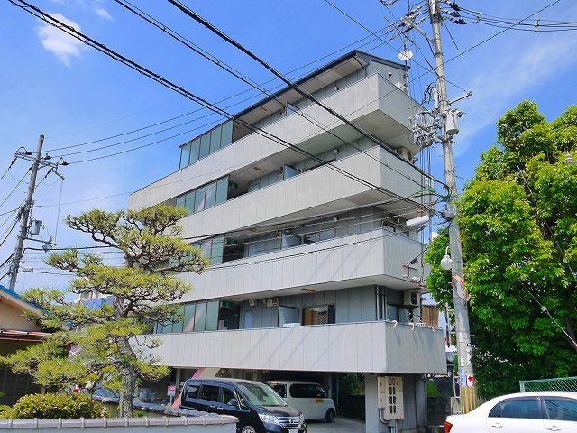 グランディービル奈良道の外観|物件の外観です