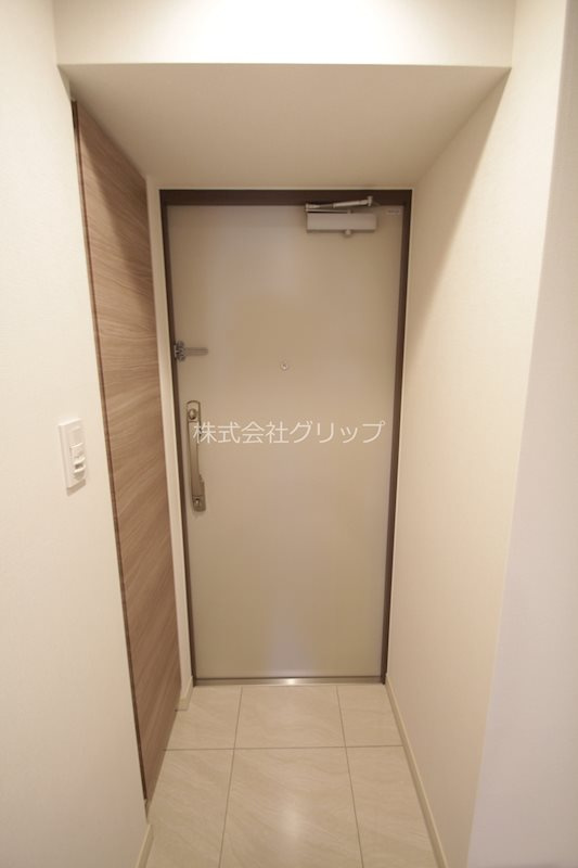 Laule'a Yokohamaの玄関