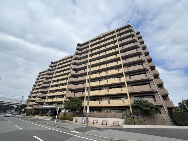 三路線利用可能の好立地