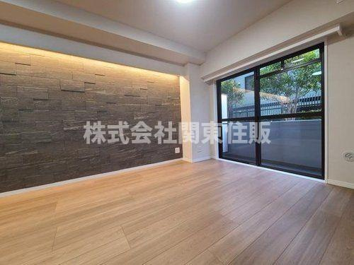 レジデンシャル武蔵浦和ザ・マークプレイスの居間・リビング|ゆったり過ごせるリビングです