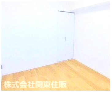 コスモ東浦和の居間・リビング