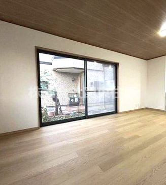 さいたま市緑区大門　リフォーム済み　戸建の居間・リビング