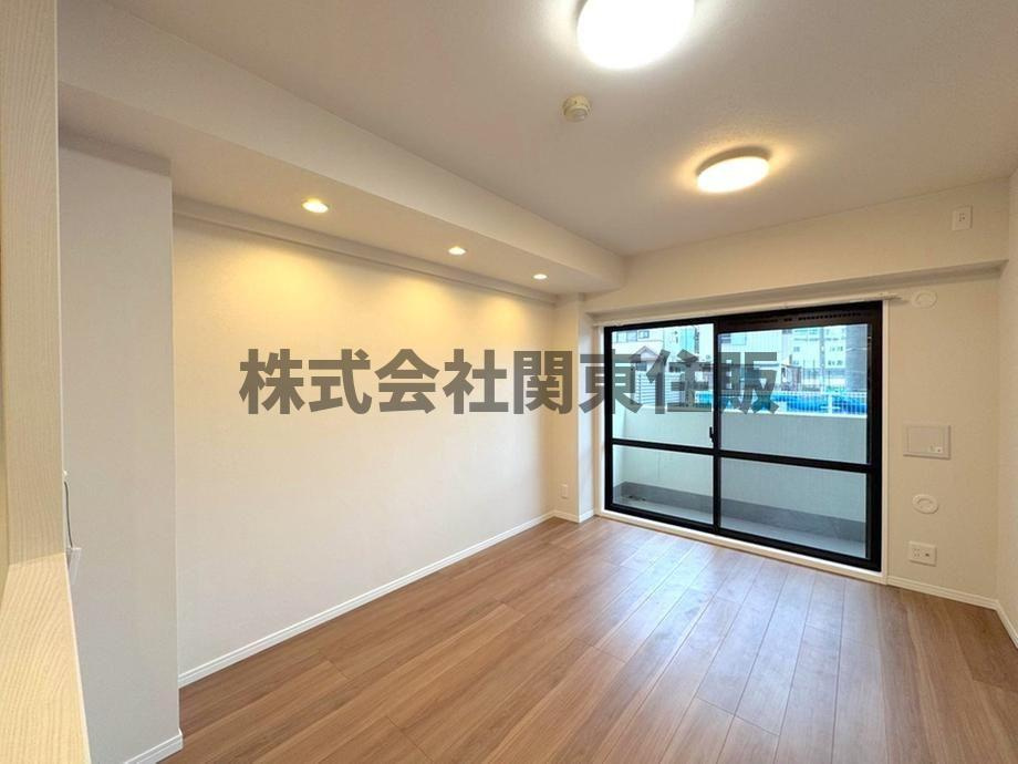 クリオ南浦和壱番館の居間・リビング|使いやすいリビングです