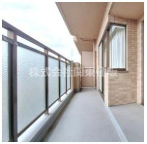 コスモ南浦和ステーシアのバルコニー